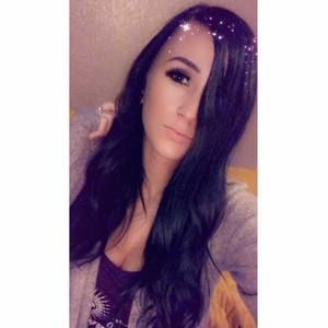 Meet your Posher, Macy